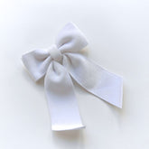 🤍 Cousins Classic Bow (White Velvet)